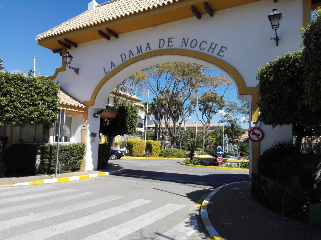 Atico Marbella Puerto Banus Appartement Buitenkant foto